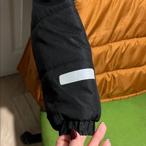 Carter’s Kids Boys Hooded Winter Puffer Coat Jacket 4T Brand New - Picture 5 of 5